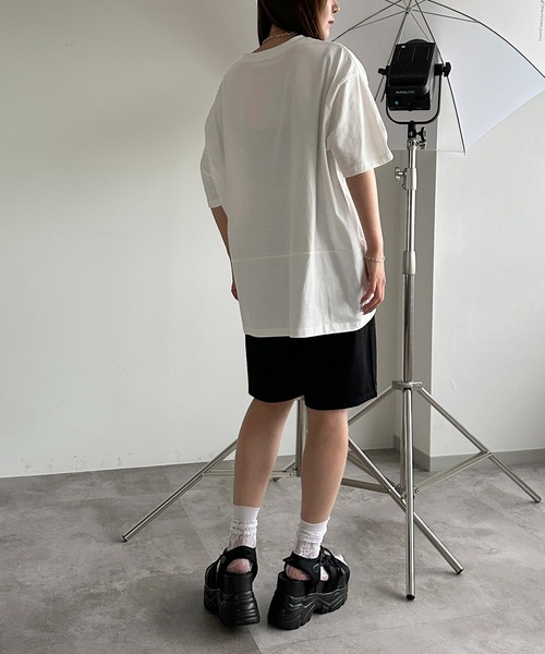 apres jour mignon(アプレジュールミニョン)の「切り替えピグメントT【ZOZOTOWN限定アイテム】(Tシャツ/カットソー・レディース・オフホワイト/ブラック系その他・フリー/X-LARGE)」の12枚目の写真