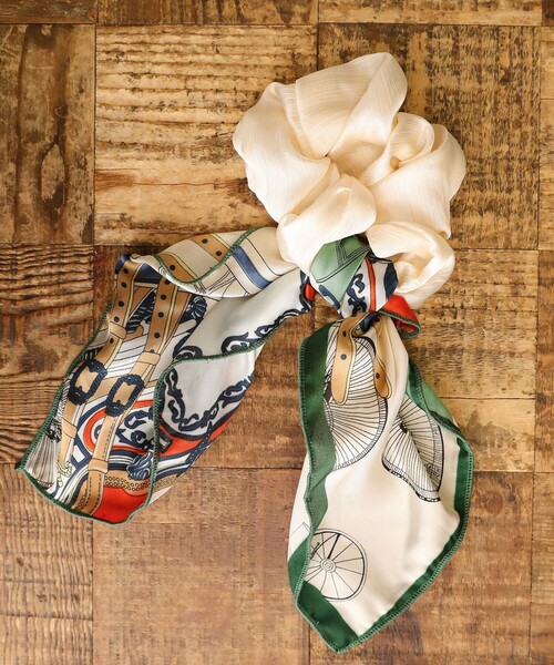 CHANEL2021.2022AW新作シュシュ・スカーフ・ホワイト