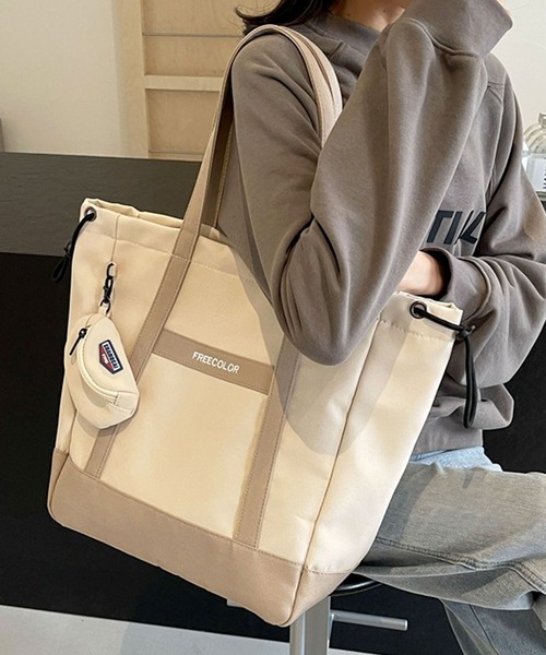 florist（フローリスト）の「【大容量・軽量】ミニポーチ付き♪シンプルカジュアルトートバッグ（トートバッグ・レディース・ホワイト系1/ホワイト系2/ブラック系2/ブラック系1・FREE）」の6枚目の写真