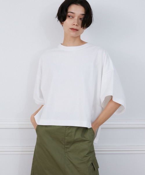 YVON（イヴォン）の「ヘビー天竺ワイドTシャツ（Tシャツ/カットソー・レディース・オフホワイト/ブルー/ブラック・9号）」の2枚目の写真