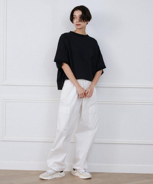 YVON（イヴォン）の「ヘビー天竺ワイドTシャツ（Tシャツ/カットソー・レディース・オフホワイト/ブルー/ブラック・9号）」の19枚目の写真