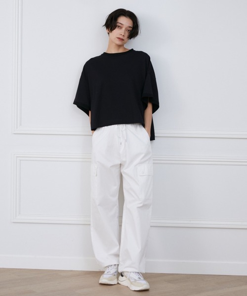 YVON（イヴォン）の「ヘビー天竺ワイドTシャツ（Tシャツ/カットソー・レディース・オフホワイト/ブルー/ブラック・9号）」の20枚目の写真