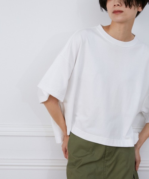 YVON（イヴォン）の「ヘビー天竺ワイドTシャツ（Tシャツ/カットソー・レディース・オフホワイト/ブルー/ブラック・9号）」の8枚目の写真