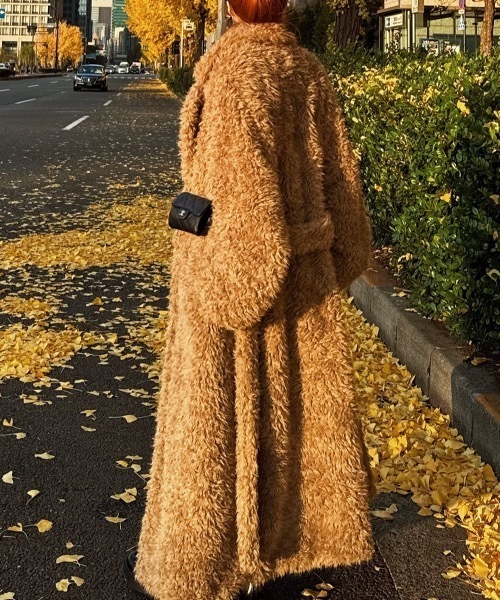 r*i様 未使用タグ付き✨BEGELM　ビジルム　fake fur long g BEGELM（ビジルム）の「Fake Fur Long Gown（その他アウター）」 - WEAR