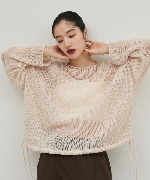 LARUTA(ラルータ)の「【LARUTA】メッシュフワニットプルオーバー(ニット/セーター・レディース・ライトベージュ/グレー/チャコールグレー/パープル・FREE)」の2枚目の写真