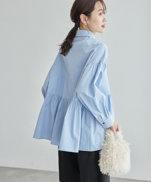 ROPE' PICNIC(ロペピクニック)の「ペプラムシャツ(シャツ/ブラウス・レディース・ブルー/ブラック/サックスブルー/オフホワイト/ダークブラウン・38)」の18枚目の写真