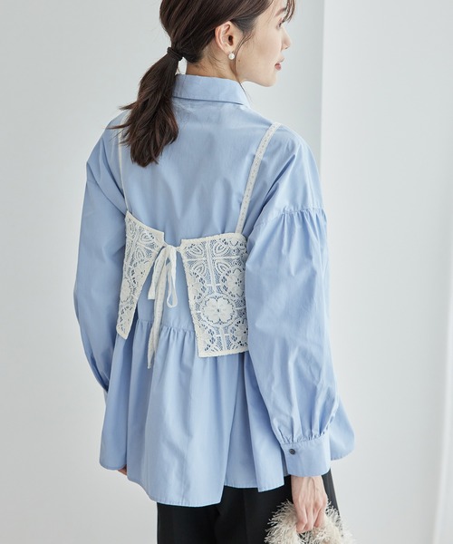 ROPE' PICNIC(ロペピクニック)の「ペプラムシャツ(シャツ/ブラウス・レディース・ブルー/ブラック/サックスブルー/オフホワイト/ダークブラウン・38)」の12枚目の写真