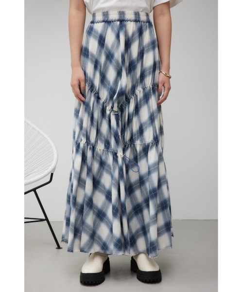 新品未使用　cccmalie シーマリー チェックボリュームスカート AZUL by moussy（アズールバイマウジー）の「チェックボリューム