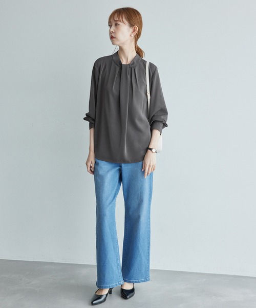 ROPE' PICNIC（ロペピクニック）の「リサイクルポリエステルフロントタックブラウス（シャツ/ブラウス・レディース・サックスブルー/ベージュ系その他/オフホワイト/チャコールグレー・38/36）」の12枚目の写真