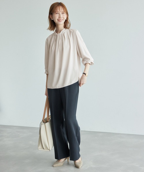 ROPE' PICNIC（ロペピクニック）の「リサイクルポリエステルフロントタックブラウス（シャツ/ブラウス・レディース・サックスブルー/ベージュ系その他/オフホワイト/チャコールグレー・38/36）」の21枚目の写真