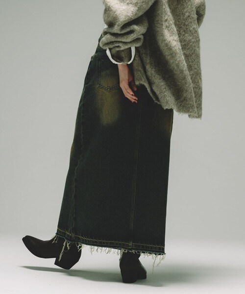 FREAK'S STORE(フリークスストア)の「NAUTICA/ノーティカ 退色デニムロングスカート(デニムスカート・レディース・ブルー/ブラック・ONE SIZE)」の9枚目の写真