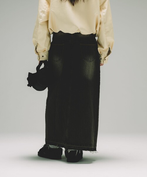 FREAK'S STORE(フリークスストア)の「NAUTICA/ノーティカ 退色デニムロングスカート(デニムスカート・レディース・ブルー/ブラック・ONE SIZE)」の14枚目の写真