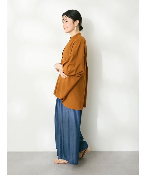 CRAFT STANDARD BOUTIQUE（クラフトスタンダードブティック）の「やわらかデニム風タックワイドフレアパンツ（デニムパンツ・レディース・ブラック/インディゴブルー・M/L）」の21枚目の写真