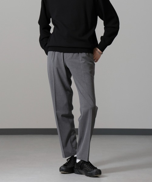 NANO universe（ナノユニバース）の「ALWAYS EASY ワンタックスラックス（スラックス・メンズ・ブラック/ライトベージュ/ダークブラウン/チャコール・S/M/L/XL）」の7枚目の写真