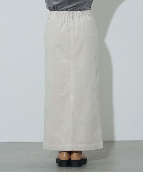 BEAMS HEART（ビームスハート）の「細コール ベイカー スカート（S～M）（スカート・レディース・ブルー/チャコールグレー/ホワイト系その他5/ブラウン系その他3・MEDIUM/SMALL）」の15枚目の写真