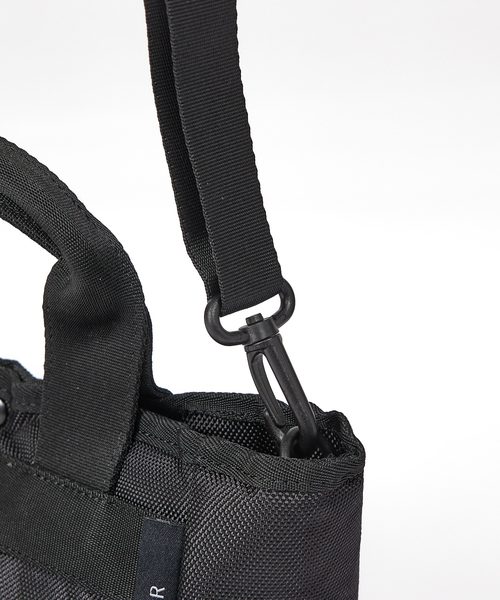 NoiR/ノアール(ノアール)の「【NoiR / ノアール】撥水加工 ハンドトート ミニショルダー 2WAY ミニトートバッグ Approachi mini tote(アプローチミニトート) N23005(ショルダーバッグ・メンズ・ブラック系その他/ブラック系その他2・フリー)」の6枚目の写真