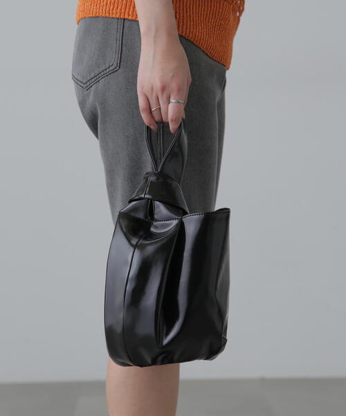 FREE'S MART（フリーズマート）の「◆ワンハンドルバッグ（ハンドバッグ・レディース・シルバー/ブラック・ﾌﾘ-）」の7枚目の写真