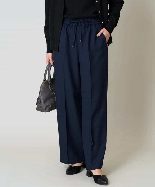 a.v.v（アーヴェヴェ）の「【洗える/イージーケア/吸水速乾/毛玉になりにくい】美楽るイージーワイドパンツ（その他パンツ・レディース・ブラック/ネイビー/グレー/ブラウン・40/38/36/42/34）」の5枚目の写真