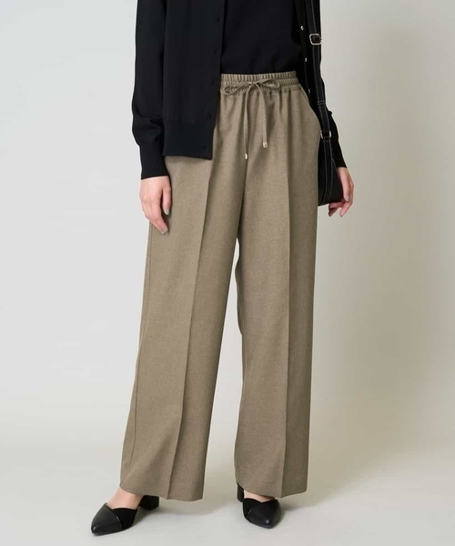 a.v.v（アーヴェヴェ）の「【洗える/イージーケア/吸水速乾/毛玉になりにくい】美楽るイージーワイドパンツ（その他パンツ・レディース・ブラック/ネイビー/グレー/ブラウン・40/38/36/42/34）」の9枚目の写真