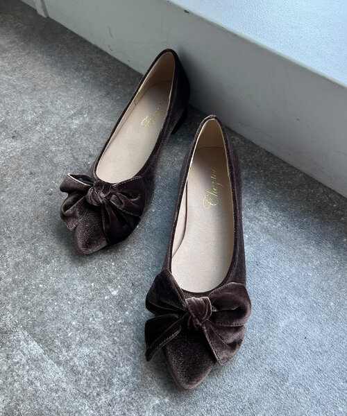 Chez toi（シェトワ）の「ベロアリボンバレーシューズ（パンプス・レディース・グレー/ブラウン/ブラック・22.5cm/24.5cm/23.5cm）」の10枚目の写真