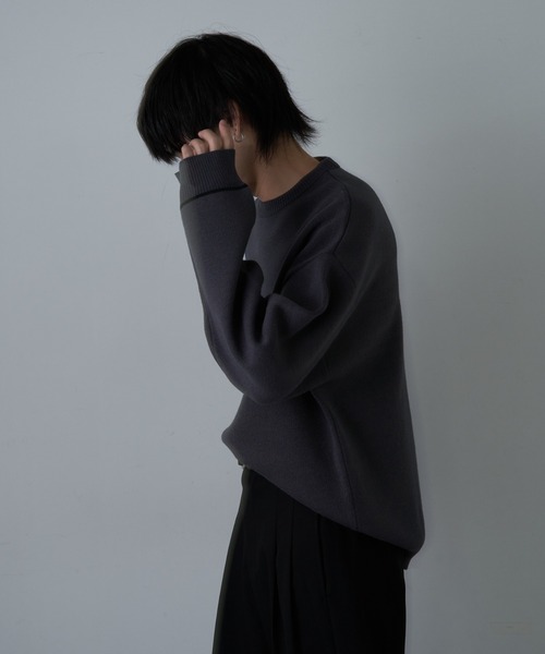 COLONY 2139（コロニートゥーワンスリーナイン）の「リサイクルポリクルーニット（ニット/セーター・メンズ・チャコールグレー/アイボリー/ブラック/グレイッシュベージュ・MEDIUM/LARGE）」の16枚目の写真