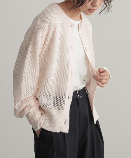 for/c（フォーシー）の「モヘアライクメッシュニットカーディガン【サスティナブル】（カーディガン/ボレロ・レディース・ブラック/ピンク/グレー・M/L）」の19枚目の写真