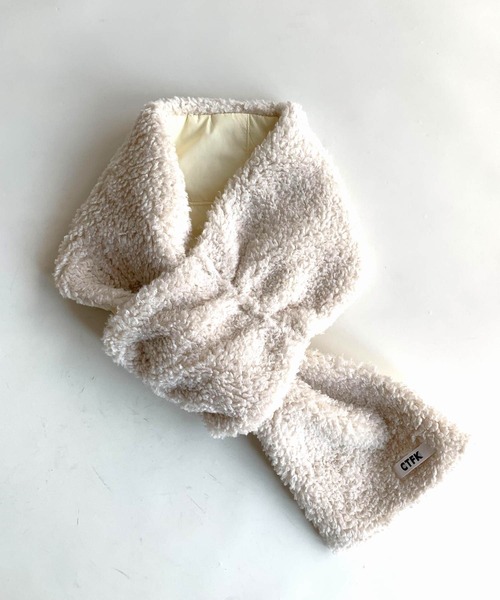 Casselini（キャセリーニ）の「ダウン風リバーティペット（ネックウォーマー/スヌード・レディース・アイボリー/ブラック・ONE SIZE）」の6枚目の写真