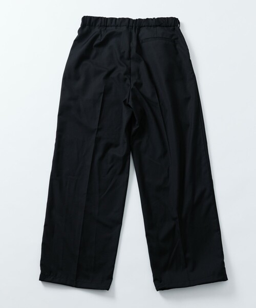 FREAK'S STORE（フリークスストア）の「限定展開 Urban Comfortable セミワイドシルエット TR ワンタック スラックス（スラックス・メンズ・チャコールグレー/ブラック/ネイビー/グレー・SMALL/MEDIUM/LARGE）」の17枚目の写真