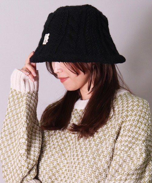 moz(モズ)の「(LF)【moz】ケーブルニット × ボア バケットハット(ハット・レディース・ブラック/アイボリー/チャコールグレー・FREE)」の5枚目の写真