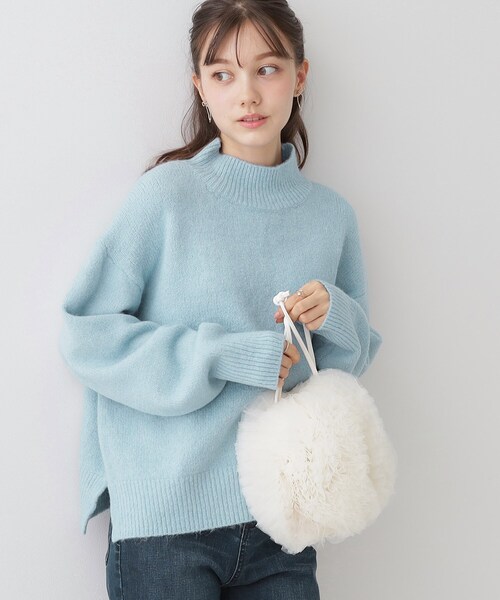 couture brooch（クチュールブローチ）の「◆【柔らかな肌ざわり・上質ニット】ヤクライクハイネックニット（ニット/セーター・レディース・アイボリー/ダークグレー/ベビーピンク/サックスブルー・38/42）」の3枚目の写真