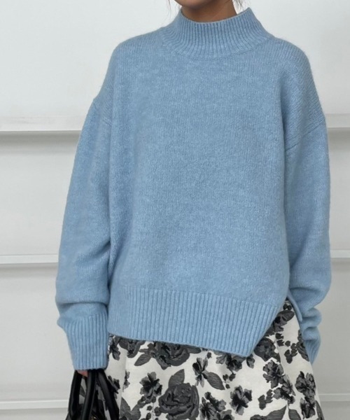 couture brooch（クチュールブローチ）の「◆【柔らかな肌ざわり・上質ニット】ヤクライクハイネックニット（ニット/セーター・レディース・アイボリー/ダークグレー/ベビーピンク/サックスブルー・38/42）」の6枚目の写真