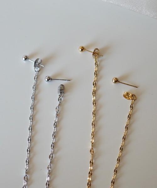 CERCA(チェルカ)の「saran jewelry/2way ロング デザイン チェーン ピアス(ピアス(両耳用)・レディース・ゴールド/シルバー・FREE)」の5枚目の写真