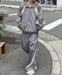Chikashitsu +（チカシツプラス）の「【Chikashitsu +】set up side line track pants / 【チカシツプラス】セットアップサイドライントラックパンツ（カーゴパンツ）」