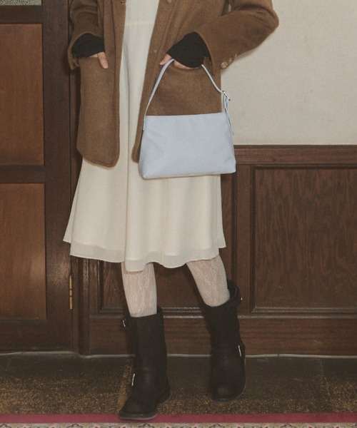 GIUNON(ジウノン)の「adjustable nylon bag / アジャスタブルナイロンバッグ(ハンドバッグ・レディース・ブラック/ピンク/イエロー/ブルー・FREE)」の16枚目の写真