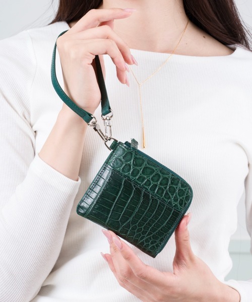 BELLIES YORK(ベリーズヨーク)の「【BELLIES YORK/ベリーズヨーク】クロコダイル コンパクト財布 ワニ革(財布・レディース・ブラック/ダークブラウン/ブルー/グリーン・FREE)」の16枚目の写真