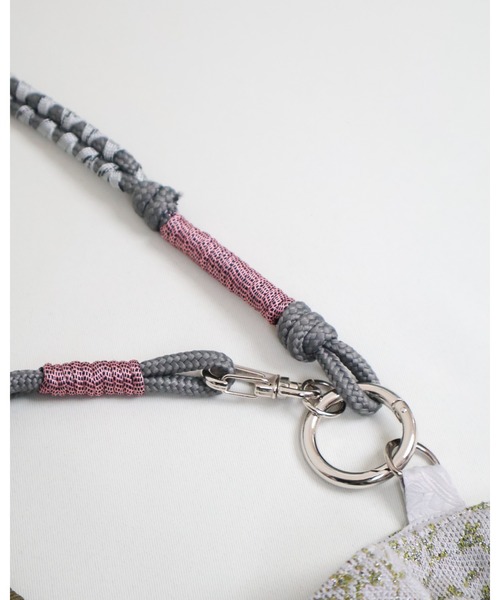 rurumu:(ルルムウ)の「rurumu:/ルルムウ/adjustable strap jacquard pochette(ショルダーバッグ・レディース・グレー/アイボリー/ブラック・FREE)」の21枚目の写真