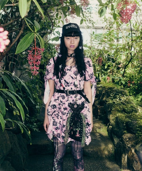 rurumu:(ルルムウ)の「rurumu:/ルルムウ/adjustable strap jacquard pochette(ショルダーバッグ・レディース・グレー/アイボリー/ブラック・FREE)」の5枚目の写真