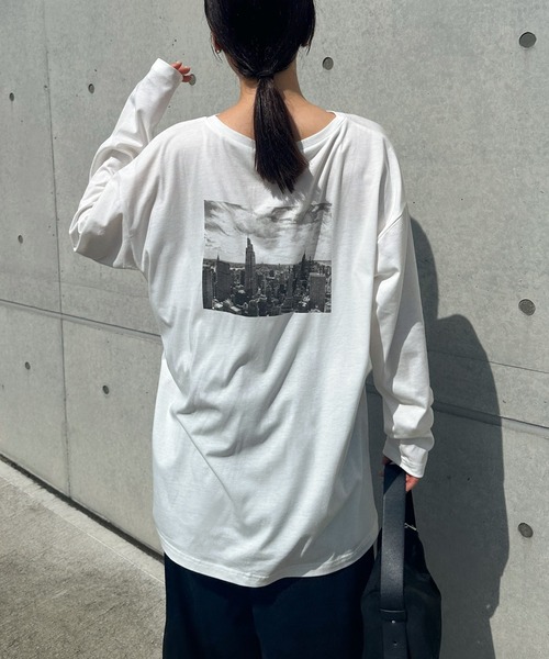 select MOCA by son(セレクトモカバイソン)の「アソートバックプリントロングTシャツ(Tシャツ/カットソー・レディース・ホワイト系その他3/グレー系その他3/グレー系その他2/ブラック系その他3/ホワイト系その他2/ブラック系その他2/グレー系その他/ブラック系その他/ホワイト系その他/ホワイト系その他4・FREE)」の4枚目の写真