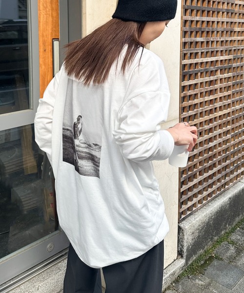 select MOCA by son(セレクトモカバイソン)の「アソートバックプリントロングTシャツ(Tシャツ/カットソー・レディース・ホワイト系その他3/グレー系その他3/グレー系その他2/ブラック系その他3/ホワイト系その他2/ブラック系その他2/グレー系その他/ブラック系その他/ホワイト系その他/ホワイト系その他4・FREE)」の18枚目の写真