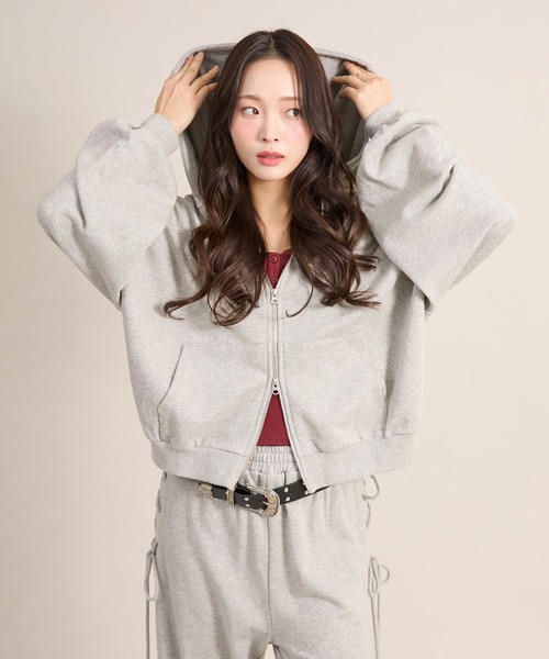 apres jour mignon(アプレジュールミニョン)の「スノーパウダー加工パーカー(パーカー・レディース・ベージュ/ブラック/ボルドー/ブラウン系その他/レッド/ネイビー/杢グレー/ピンク/ブルー・X-LARGE/フリー)」の14枚目の写真