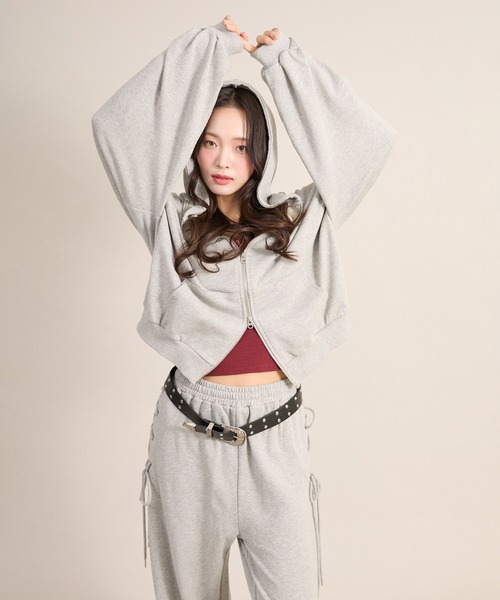apres jour mignon(アプレジュールミニョン)の「スノーパウダー加工パーカー(パーカー・レディース・ベージュ/ブラック/ボルドー/ブラウン系その他/レッド/ネイビー/杢グレー/ピンク/ブルー・X-LARGE/フリー)」の17枚目の写真