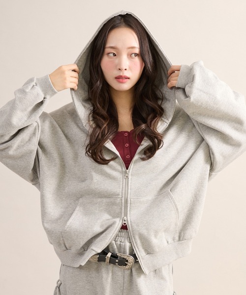 apres jour mignon(アプレジュールミニョン)の「スノーパウダー加工パーカー(パーカー・レディース・ベージュ/ブラック/ボルドー/ブラウン系その他/レッド/ネイビー/杢グレー/ピンク/ブルー・X-LARGE/フリー)」の13枚目の写真