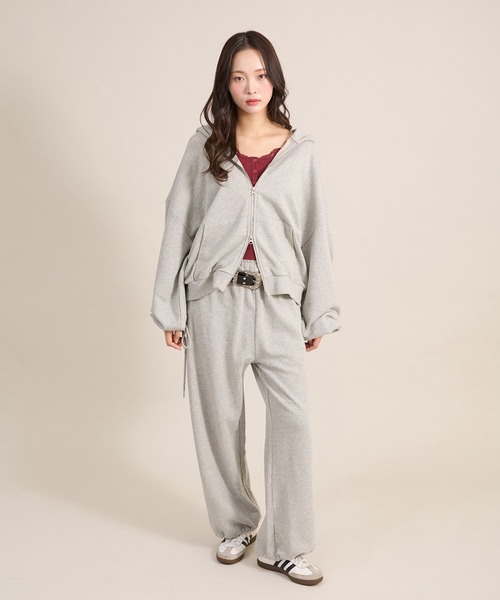 apres jour mignon(アプレジュールミニョン)の「スノーパウダー加工パーカー(パーカー・レディース・ベージュ/ブラック/ボルドー/ブラウン系その他/レッド/ネイビー/杢グレー/ピンク/ブルー・X-LARGE/フリー)」の19枚目の写真