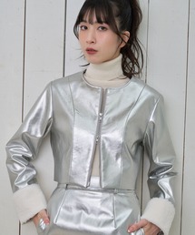 レディースのノーカラージャケット（シルバー/銀色系）ファッション