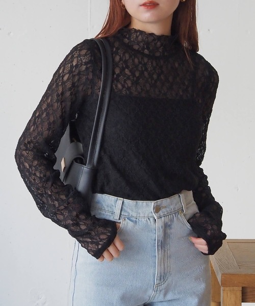 tiptop(ティップトップ)の「レースハイネックギャザーロンT(Tシャツ/カットソー・レディース・オフホワイト/イエロー/ブラック・FREE)」の2枚目の写真