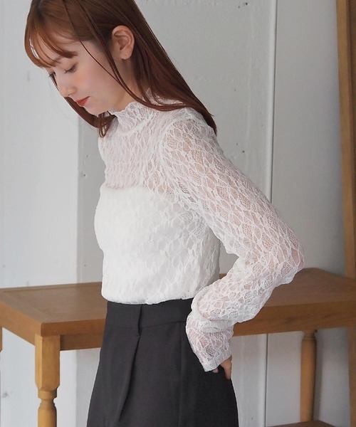 tiptop(ティップトップ)の「レースハイネックギャザーロンT(Tシャツ/カットソー・レディース・オフホワイト/イエロー/ブラック・FREE)」の10枚目の写真