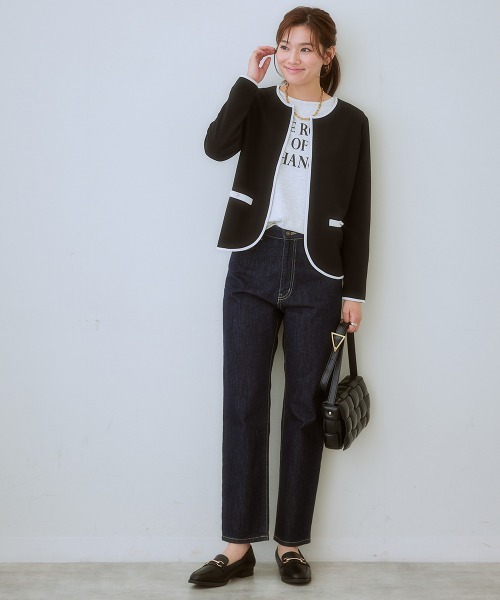 7days Life Styling(セブンデイズライフスタイリング)の「カットソー素材パール調ボタン配色ノーカラージャケット<大きいサイズ有>(ノーカラージャケット・レディース・オフホワイト/ブラック・3L/LL/L/M/S)」の8枚目の写真