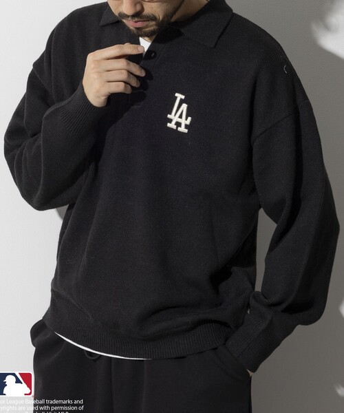 MLB(メジャーリーグベースボール)の「MLB/メジャーリーグベースボール ロゴ刺繍ポロネックプルオーバーニット(ニット/セーター・メンズ・グレー/オフホワイト/ブラック・LARGE/MEDIUM)」の2枚目の写真