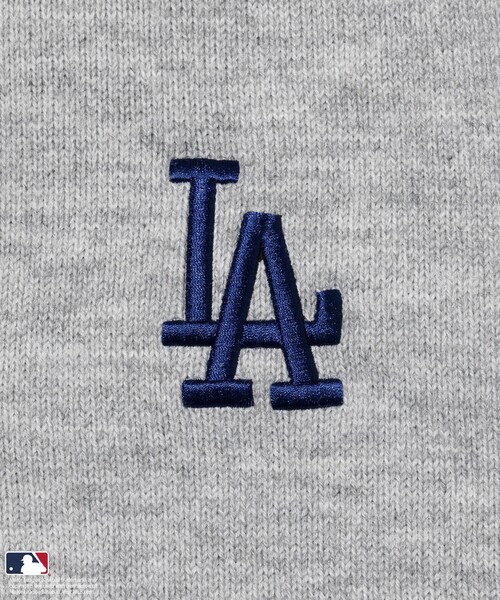 MLB(メジャーリーグベースボール)の「MLB/メジャーリーグベースボール ロゴ刺繍ポロネックプルオーバーニット(ニット/セーター・メンズ・グレー/オフホワイト/ブラック・LARGE/MEDIUM)」の6枚目の写真