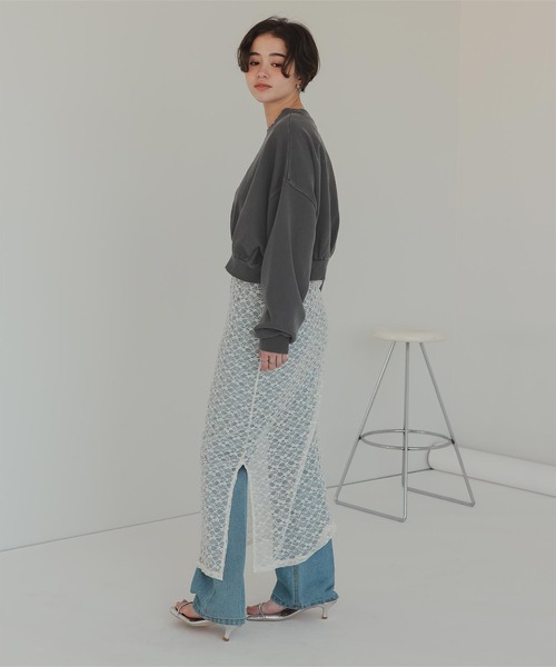 titivate（ティティベイト）の「ピグメント裏毛カットソースウェット（スウェット・レディース・チャコール/アイボリー・M/L/XL）」の9枚目の写真